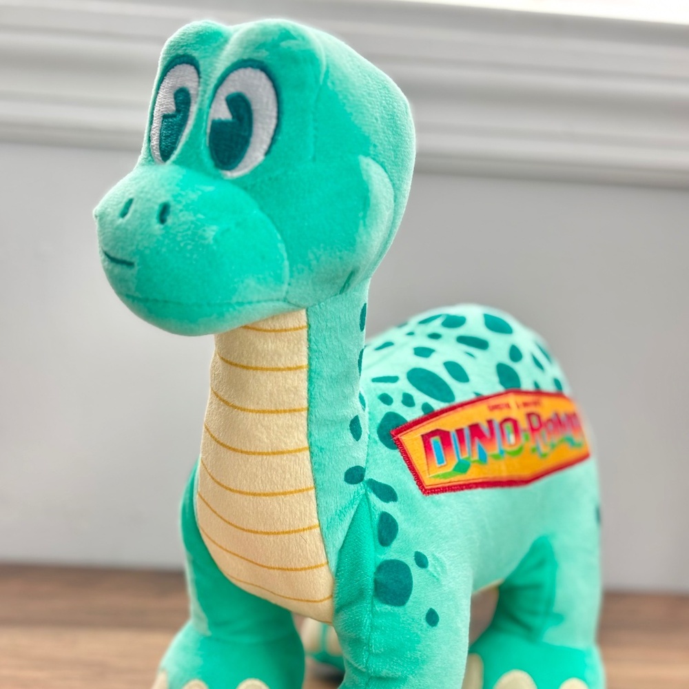 DISNEY Animal Kingdom CHESTER & HESTER'S Cementasaurus DINO-RAMA Plush Dinosaur
